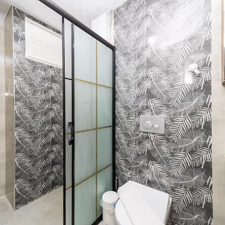 Modern And Central Flat Near Beach In Muratpasa * Αττάλεια