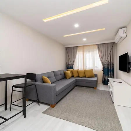 Apartment Modern And Central Flat Near Beach In Muratpasa Antalya