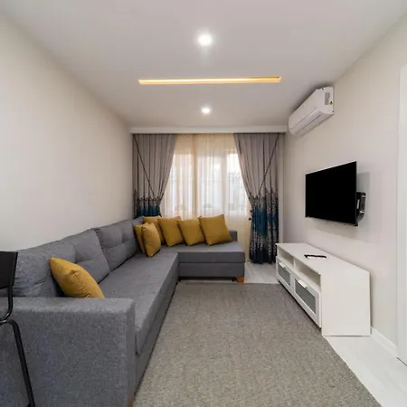 Modern And Central Flat Near Beach In Muratpasa Apartment Antalya