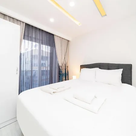 Apartment Modern And Central Flat Near Beach In Muratpasa Antalya