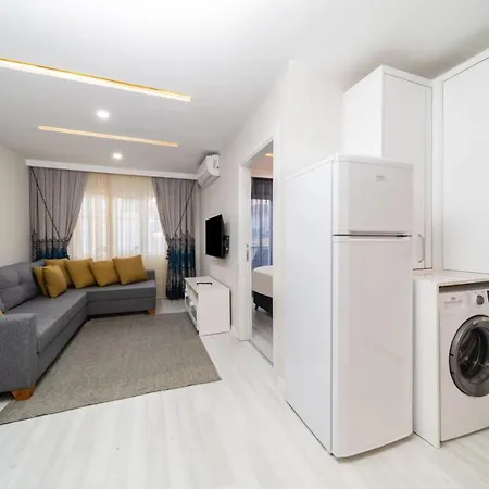 Modern And Central Flat Near Beach In Muratpasa * Antalya